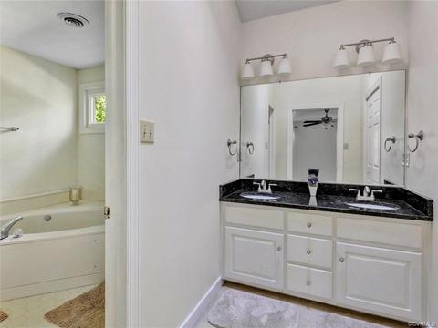 2011 Normandstone Dr, Midlothian, VA 23113 photo 23