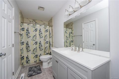 4525 Twelveoaks Rd, Midlothian, VA 23112 photo 17
