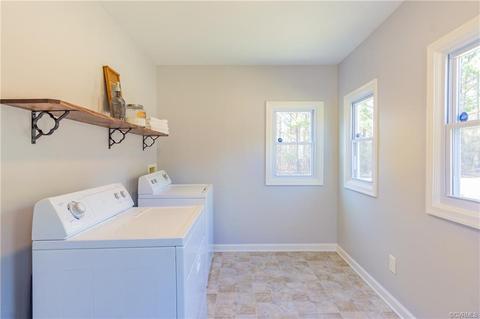 17129 Stephen Cir, Hanover, VA 23069 photo 28