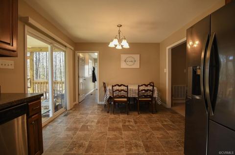 330 Dylan Dr, Aylett, VA 23009 photo 7