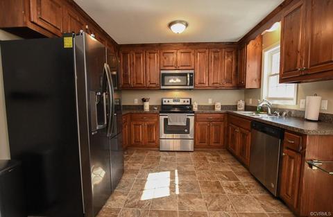 330 Dylan Dr, Aylett, VA 23009 photo 5