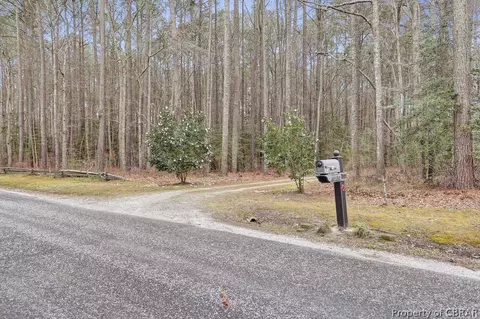 8350 Daffodil Ln, Gloucester, VA 23061 photo 36