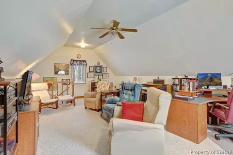 8350 Daffodil Ln, Gloucester, VA 23061 photo 23
