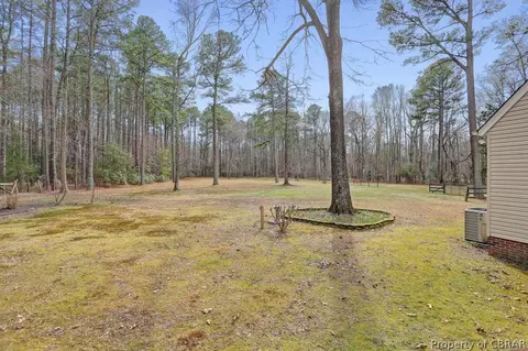 8350 Daffodil Ln, Gloucester, VA 23061 photo 33