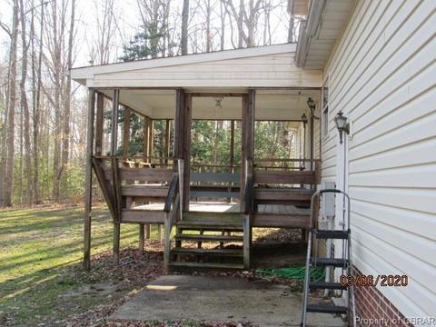 9071 Chriscoe Ln, Gloucester, VA 23061 photo 7