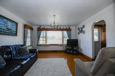 962 Beulah Rd, Saluda, VA 23149 photo 5
