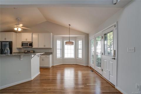 2907 Tidal Dr, Midlothian, VA 23112 photo 9
