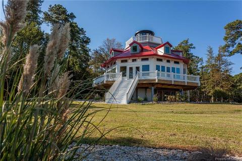 5759 Ware Point Rd, Gloucester, VA 23061 photo 5