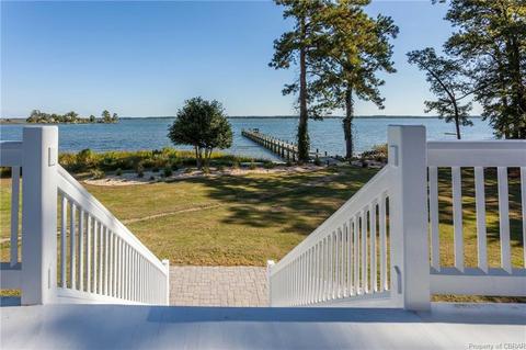 5759 Ware Point Rd, Gloucester, VA 23061 photo 7