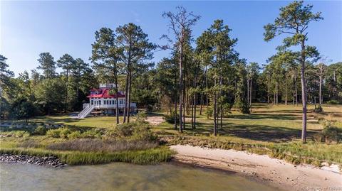 5759 Ware Point Rd, Gloucester, VA 23061 photo 3
