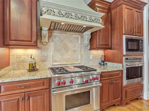 2525 Maple Hall Ct, Midlothian, VA 23113 photo 11