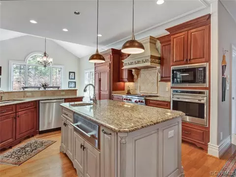 2525 Maple Hall Ct, Midlothian, VA 23113 photo 9