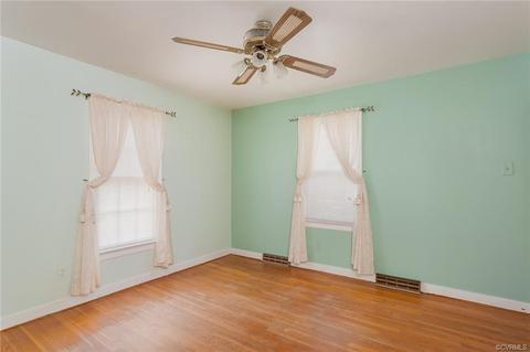 1908 Robindale Rd, North Chesterfield, VA 23235 photo 4