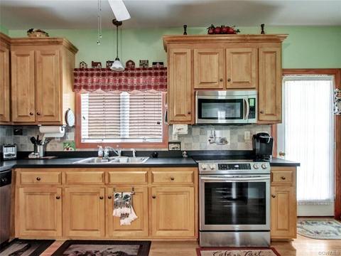 2985 Pineview Dr, Powhatan, VA 23139 photo 12