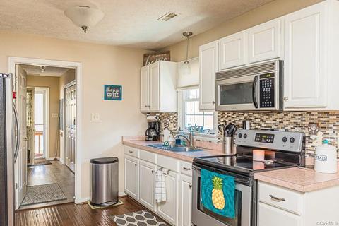7427 River Rd, Hanover, VA 23069 photo 9