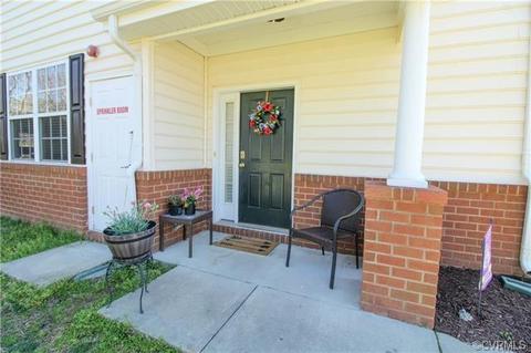 801 Rustads Cir, Williamsburg, VA 23188 photo 2