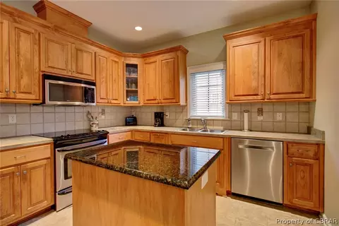 6765 Mann Ave, Gloucester, VA 23061 photo 12