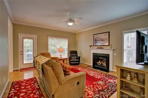 6765 Mann Ave, Gloucester, VA 23061 photo 8