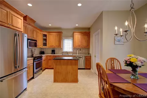 6765 Mann Ave, Gloucester, VA 23061 photo 9