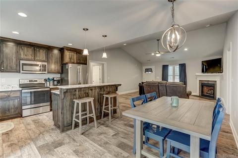 122 Dover Ln, Aylett, VA 23009 photo 8