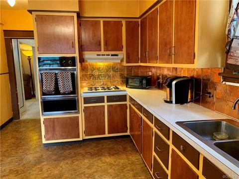 2021 Gilbert St, Richmond, VA 23220 photo 9