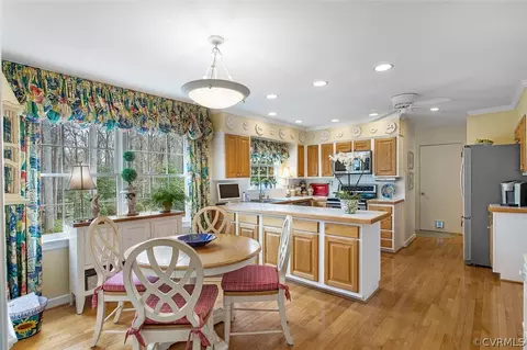 13411 Queensgate Rd, Midlothian, VA 23114 photo 8
