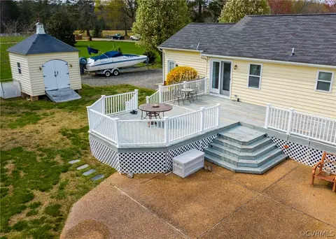 8360 Estate Dr, Gloucester, VA 23061 photo 26