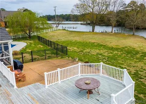 8360 Estate Dr, Gloucester, VA 23061 photo 27