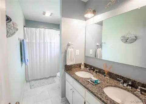 8360 Estate Dr, Gloucester, VA 23061 photo 21