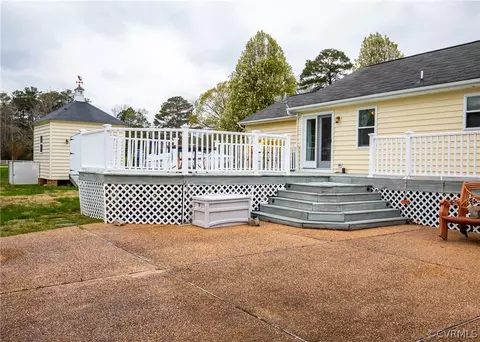 8360 Estate Dr, Gloucester, VA 23061 photo 45