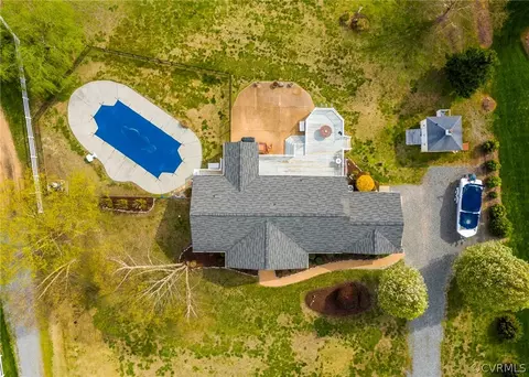 8360 Estate Dr, Gloucester, VA 23061 photo 31