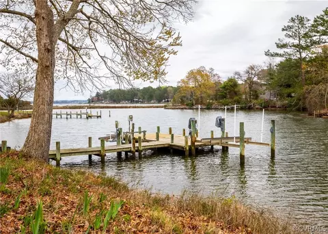 8360 Estate Dr, Gloucester, VA 23061 photo 37