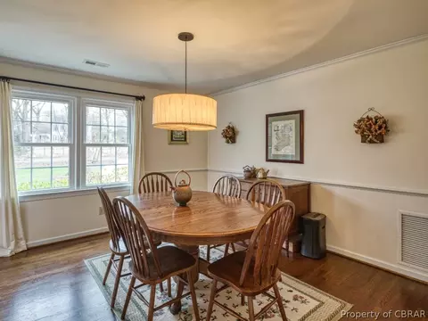 1761 Tyndall Point Rd, Gloucester Point, VA 23062 photo 7