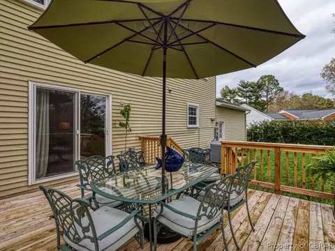 1761 Tyndall Point Rd, Gloucester Point, VA 23062 photo 29