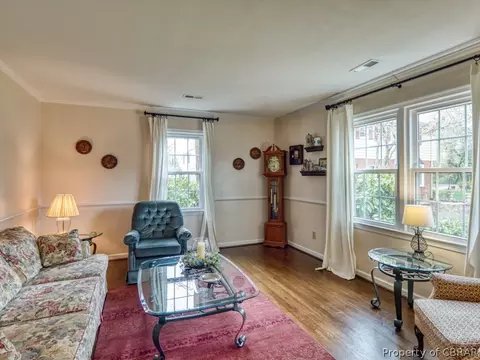 1761 Tyndall Point Rd, Gloucester Point, VA 23062 photo 5