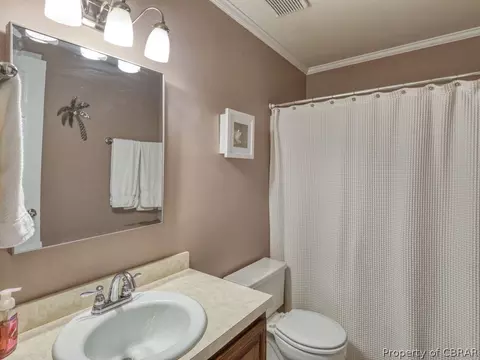 1761 Tyndall Point Rd, Gloucester Point, VA 23062 photo 22