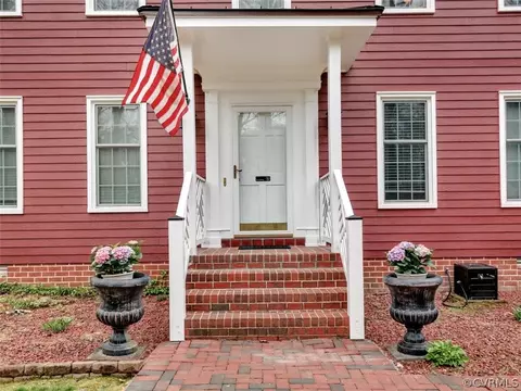 13512 Queensgate Rd, Midlothian, VA 23114 photo 3