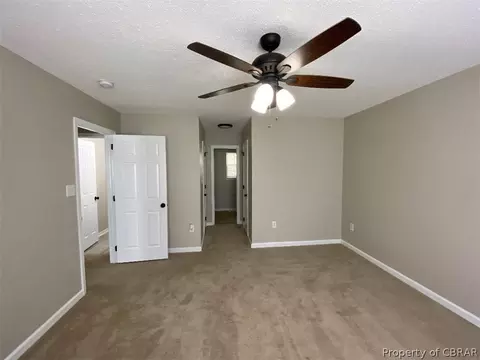 7291 Franklin Ct, Gloucester, VA 23061 photo 10