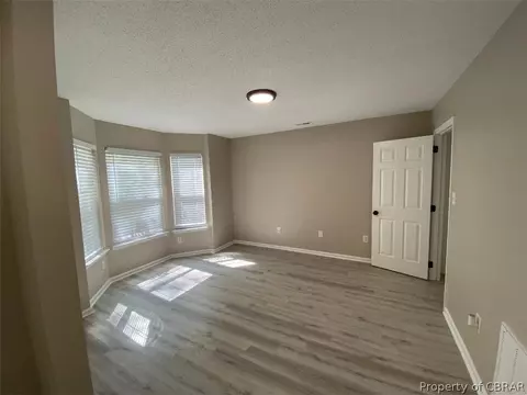 7291 Franklin Ct, Gloucester, VA 23061 photo 8