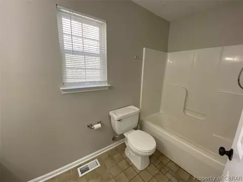 7291 Franklin Ct, Gloucester, VA 23061 photo 11
