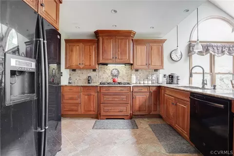 13817 Shadow Ridge Rd, Midlothian, VA 23112 photo 11