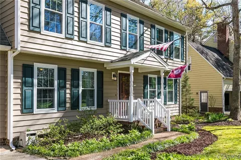 13817 Shadow Ridge Rd, Midlothian, VA 23112 photo 2
