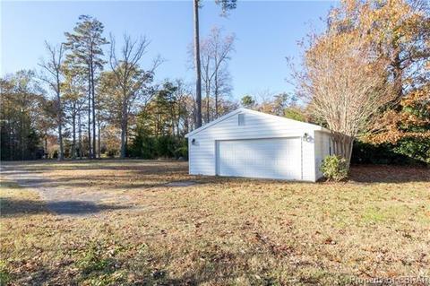 524 Long Point Ln, Topping, VA 23169 photo 40
