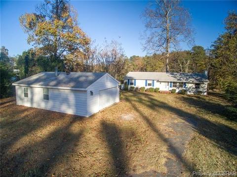 524 Long Point Ln, Topping, VA 23169 photo 6