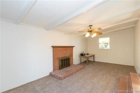 524 Long Point Ln, Topping, VA 23169 photo 19