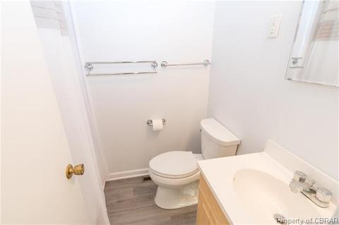 524 Long Point Ln, Topping, VA 23169 photo 24