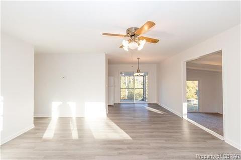 524 Long Point Ln, Topping, VA 23169 photo 11
