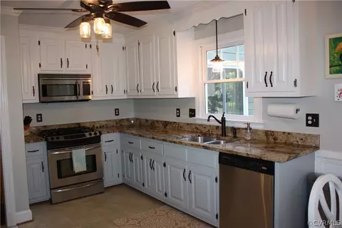 2580 Chartstone Dr, Midlothian, VA 23113 photo 26