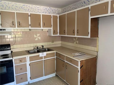 1212 Shell Rd, Hampton, VA 23661 photo 10