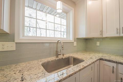 1500 Featherstone Dr, Midlothian, VA 23113 photo 13